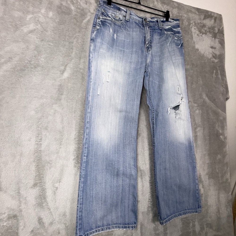 BKE Jeans Mens 34x30 Tyler Bootcut Distressed Whiskered Western Cowboy Buckle - Picture 2 of 16
